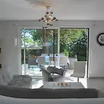 Grande Maison Moderne Avec Piscine à Tours, Proche Du Centre-ville Et De La Loire à Vélo - Fr-1-381-231 Casa vacanze Tours