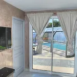Grande Maison Moderne Avec Piscine A Tours, Proche Du Centre-ville Et De La Loire A Velo - Fr-1-381-231 * トゥール