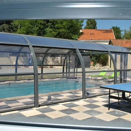 Feriehus Grande Maison Moderne Avec Piscine A Tours, Proche Du Centre-ville Et De La Loire A Velo - Fr-1-381-231 *